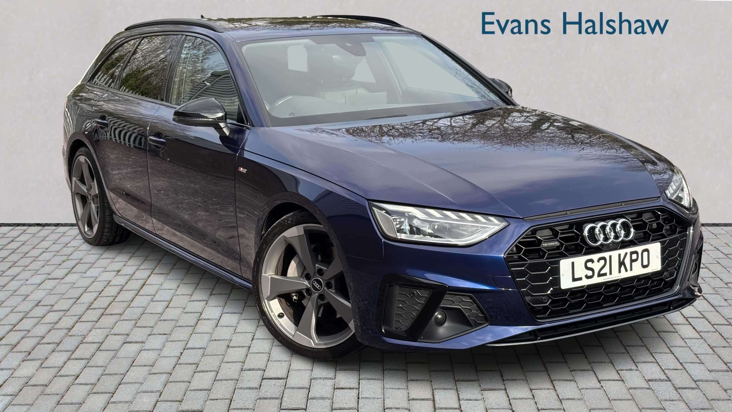 Main listing image - Audi A4 Avant