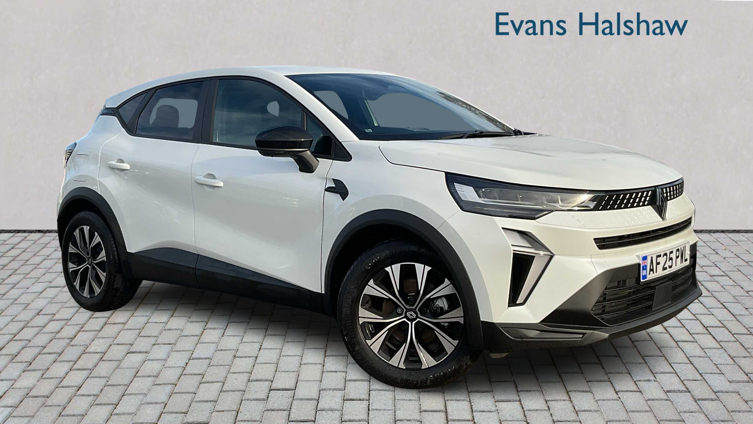 Main listing image - Renault Captur