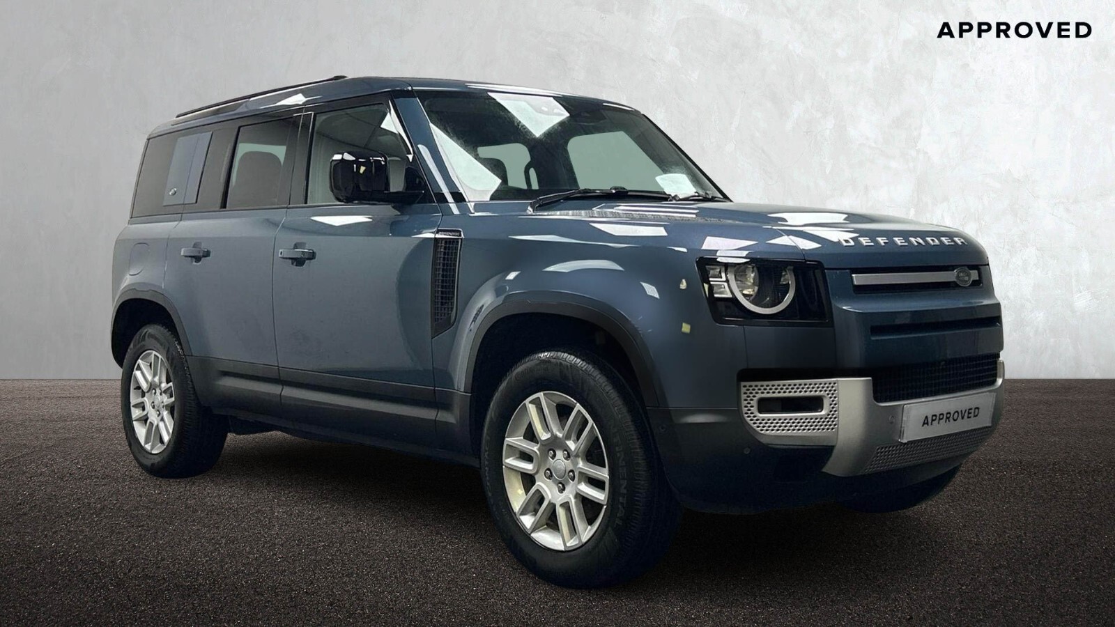Main listing image - Land Rover Defender