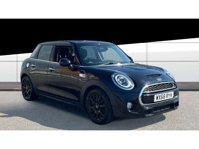 Main listing image - MINI Hatchback 5dr