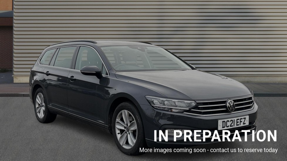 Main listing image - Volkswagen Passat Estate