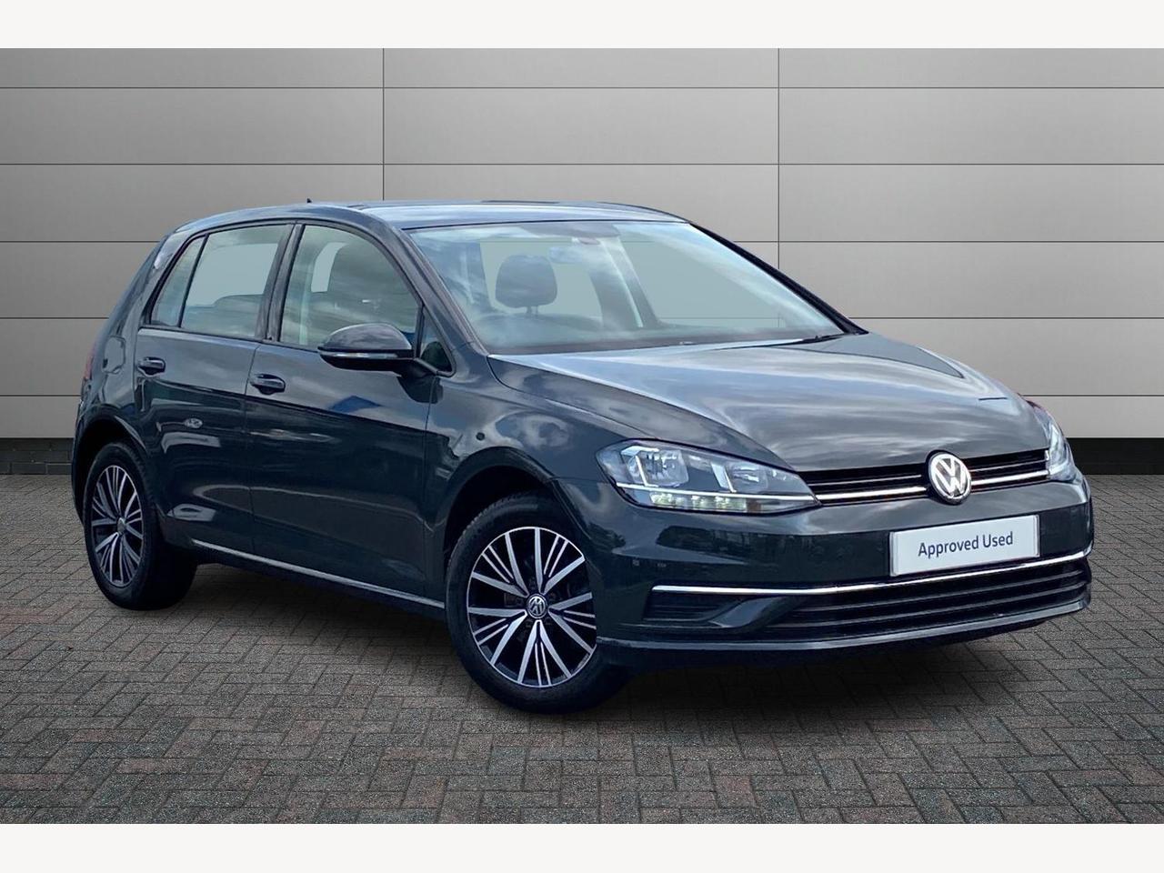 Main listing image - Volkswagen Golf