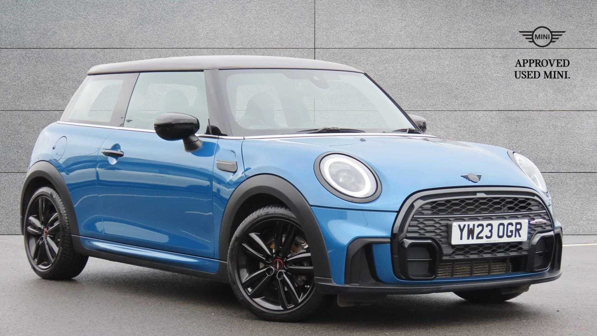 Main listing image - MINI Hatchback