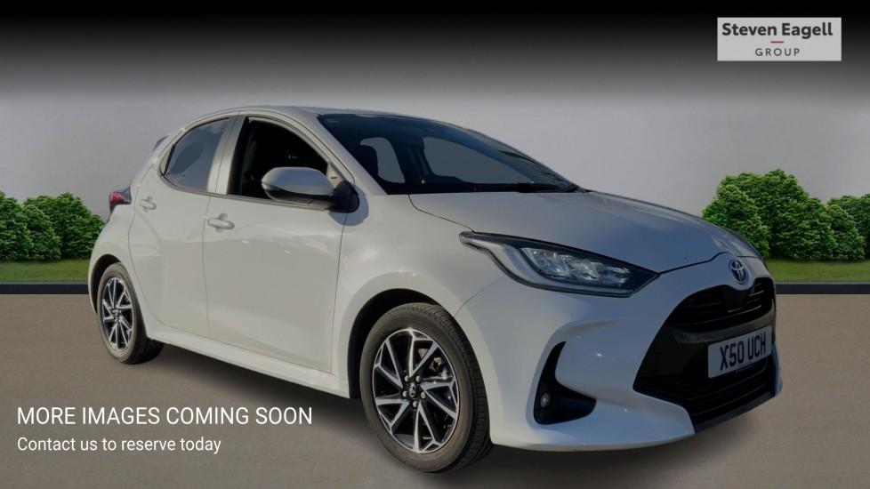 Main listing image - Toyota Yaris