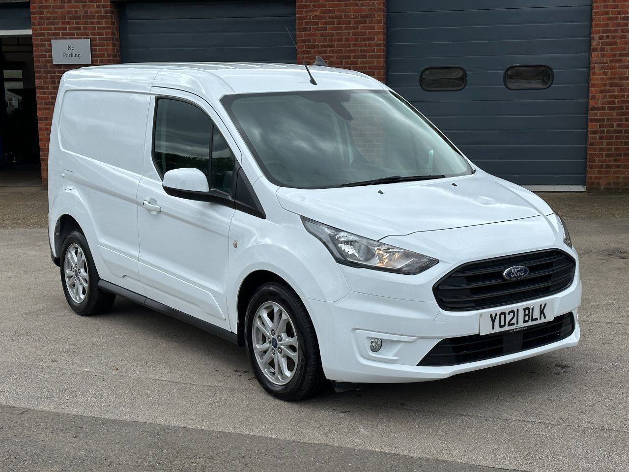 Main listing image - Ford Transit Connect