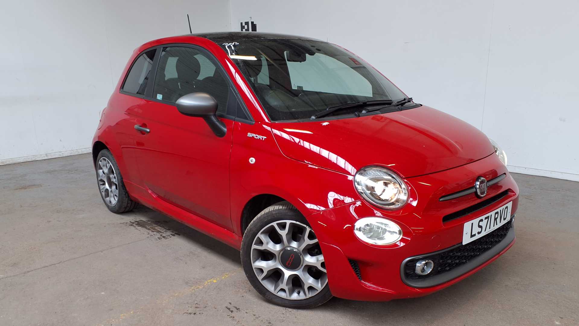 Main listing image - Fiat 500