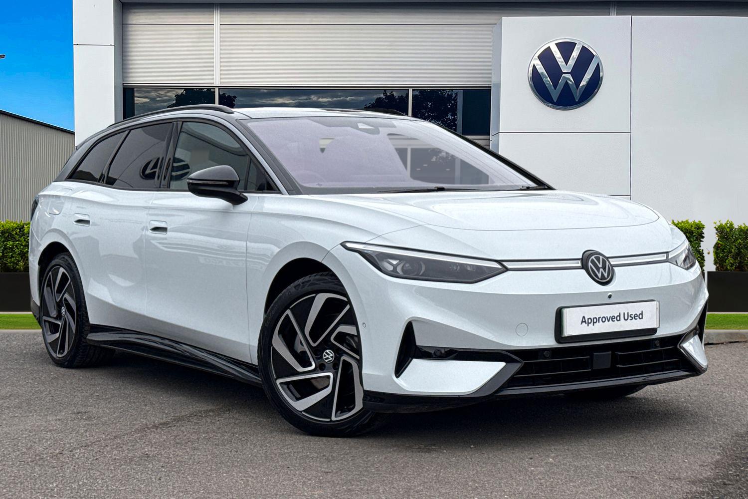 Main listing image - Volkswagen ID.7