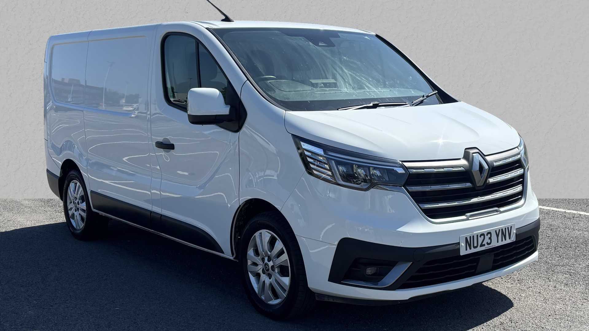 Main listing image - Renault Trafic