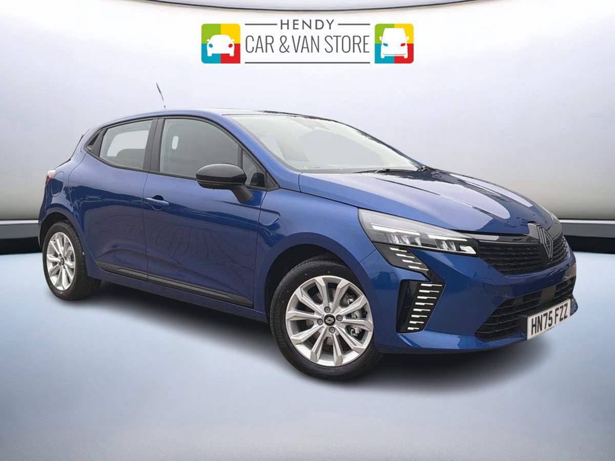 Main listing image - Renault Clio