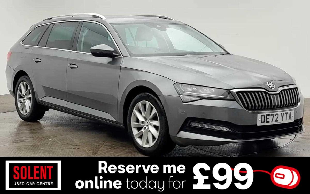 Main listing image - Skoda Superb Estate