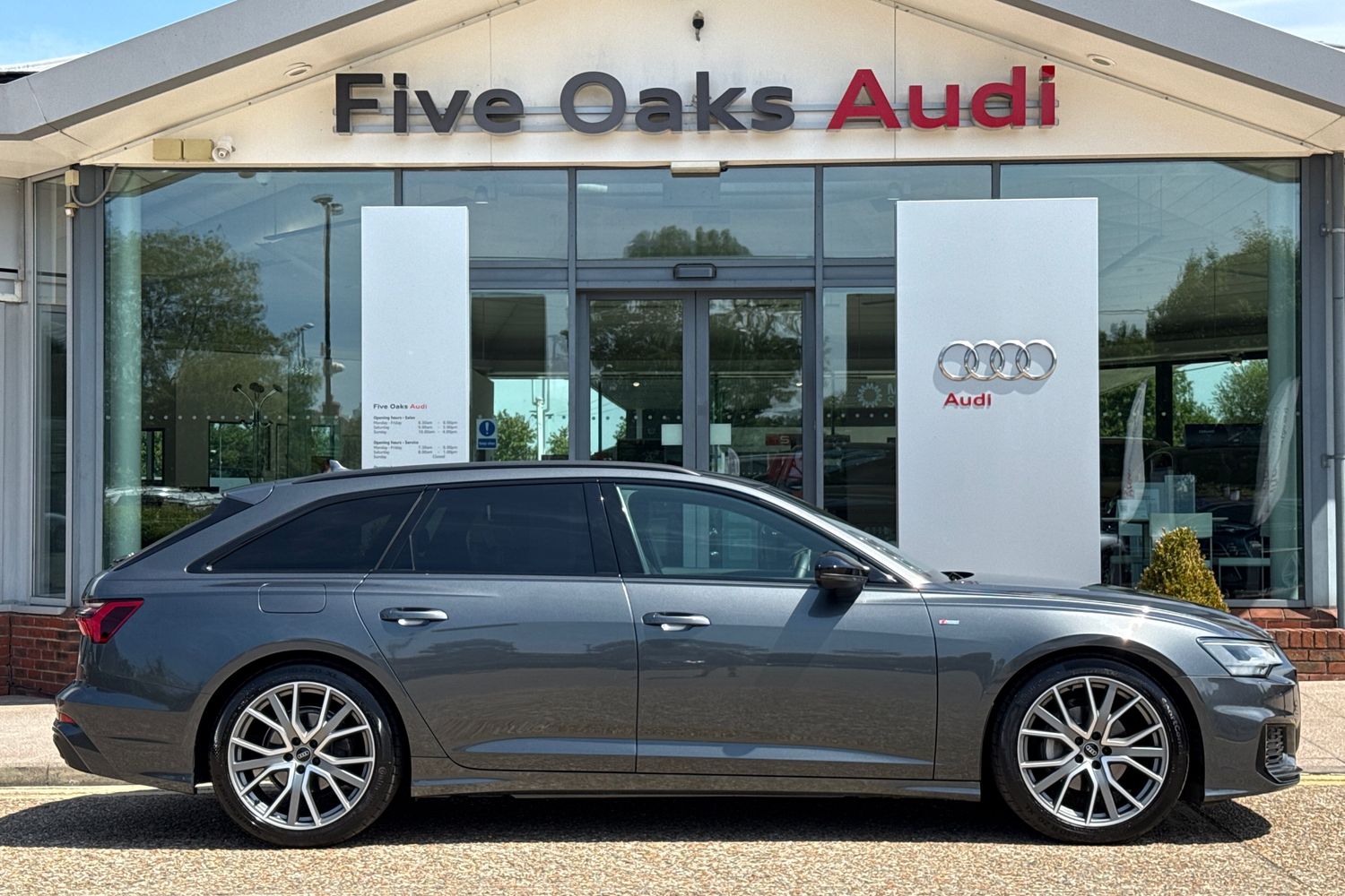 Main listing image - Audi A6 Avant