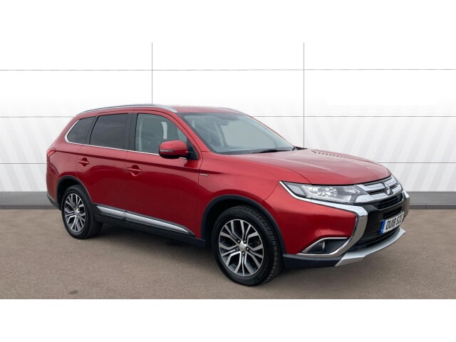 Main listing image - Mitsubishi Outlander