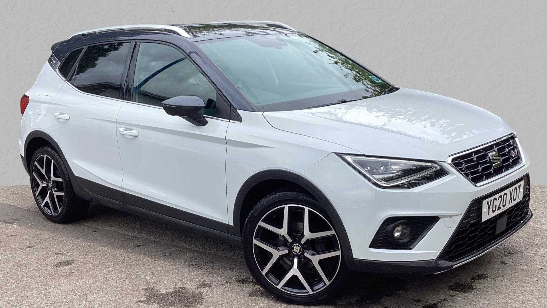Main listing image - SEAT Arona