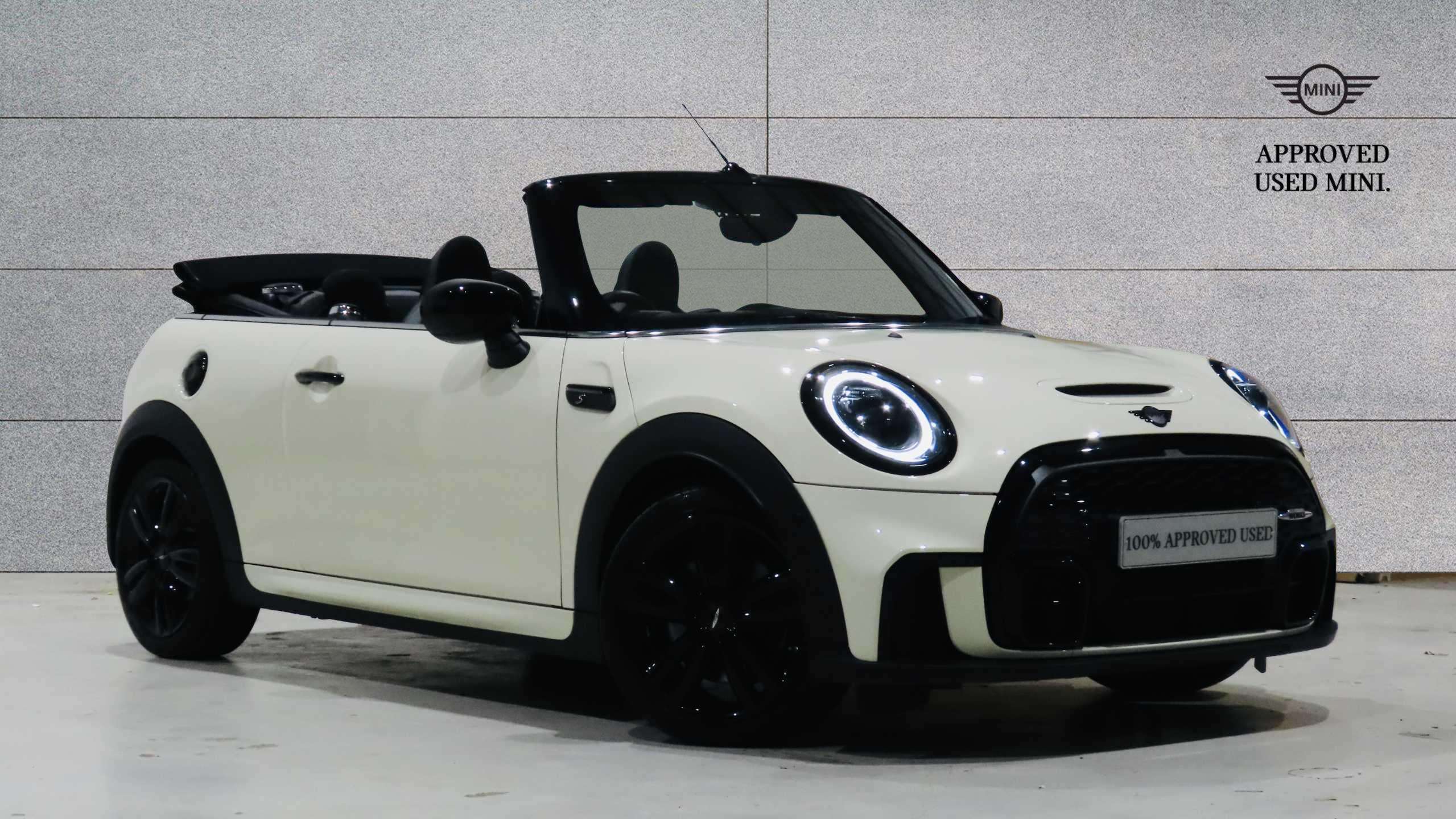 Main listing image - MINI Convertible