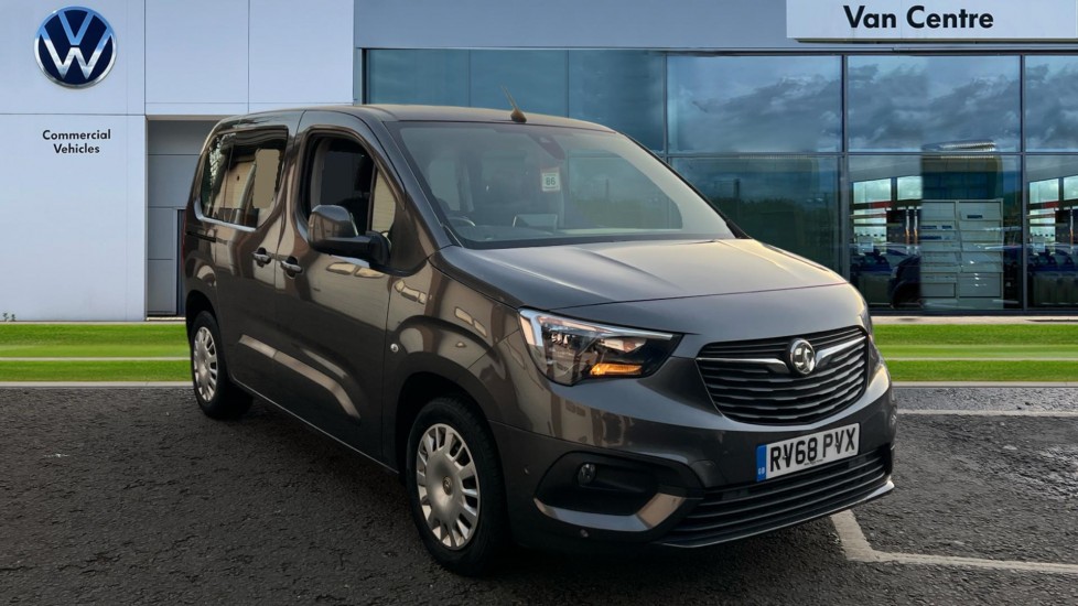 Main listing image - Vauxhall Combo Life