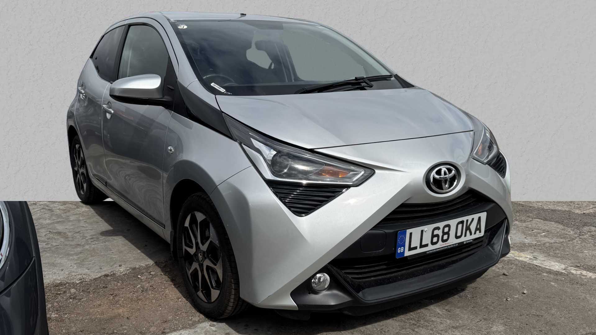 Main listing image - Toyota Aygo