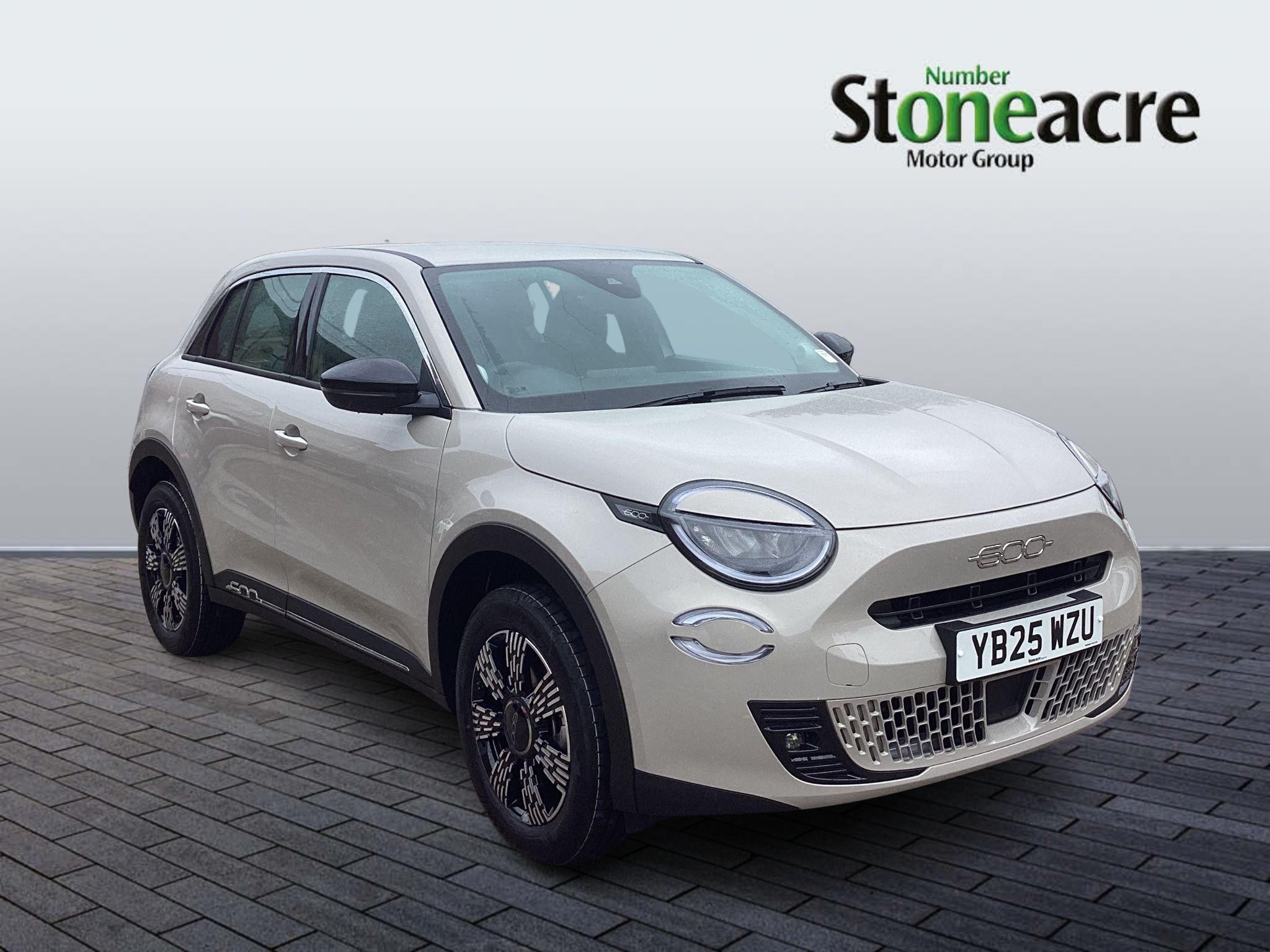 Main listing image - Fiat 600