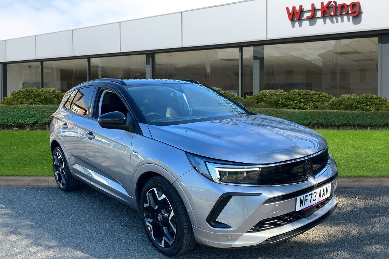 Main listing image - Vauxhall Grandland