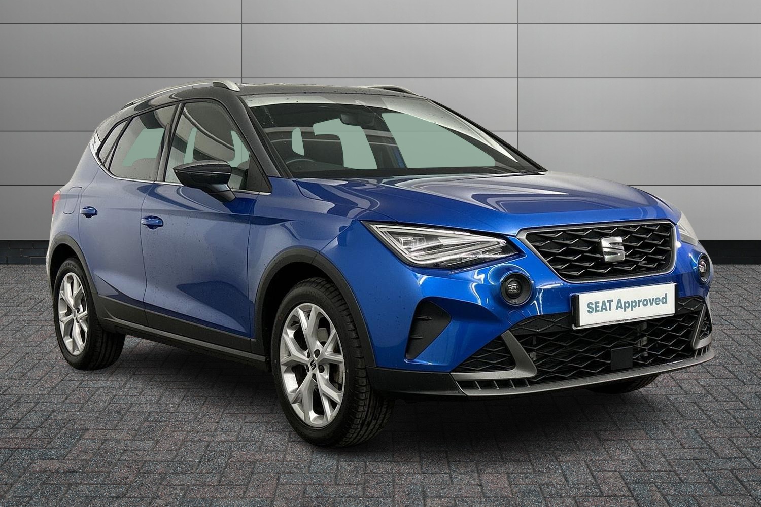 Main listing image - SEAT Arona
