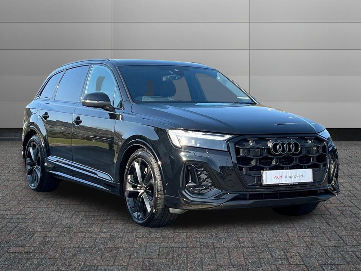 Main listing image - Audi Q7