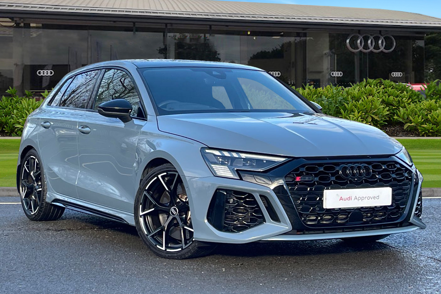 Main listing image - Audi RS3