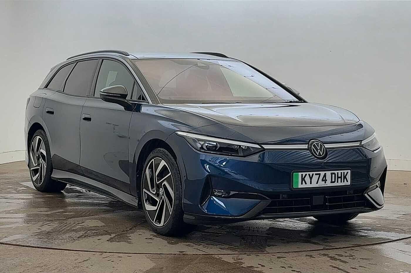 Main listing image - Volkswagen ID.7