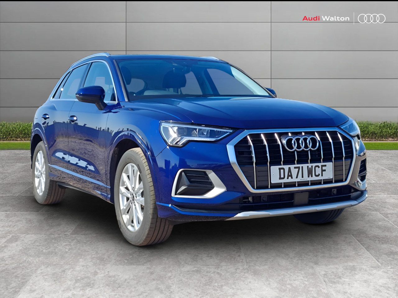 Main listing image - Audi Q3
