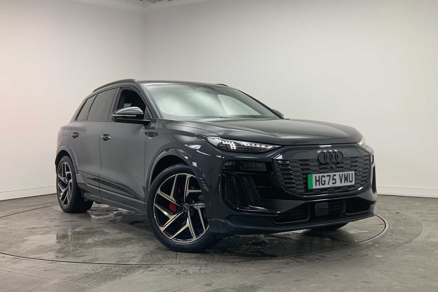 Main listing image - Audi Q6