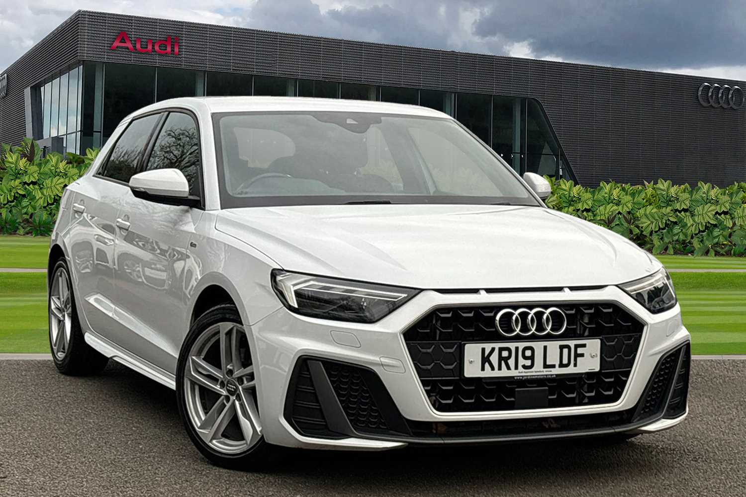 Main listing image - Audi A1