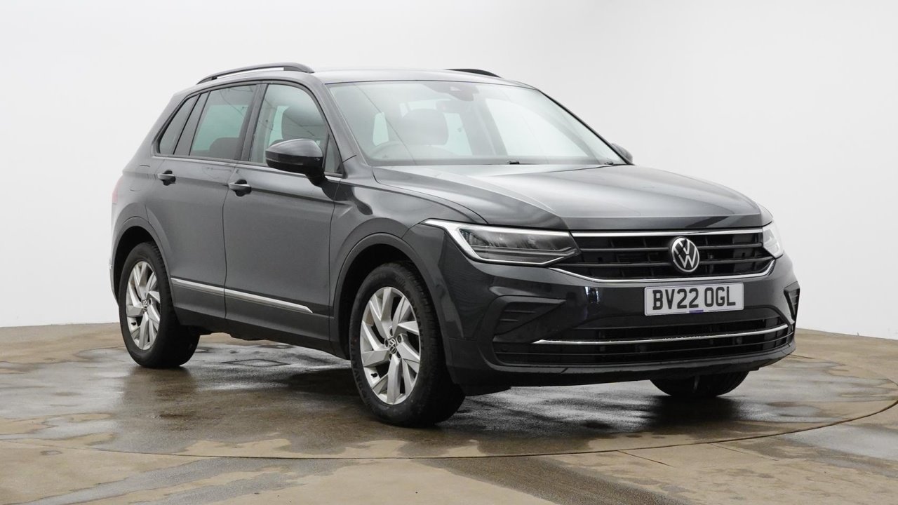 Main listing image - Volkswagen Tiguan