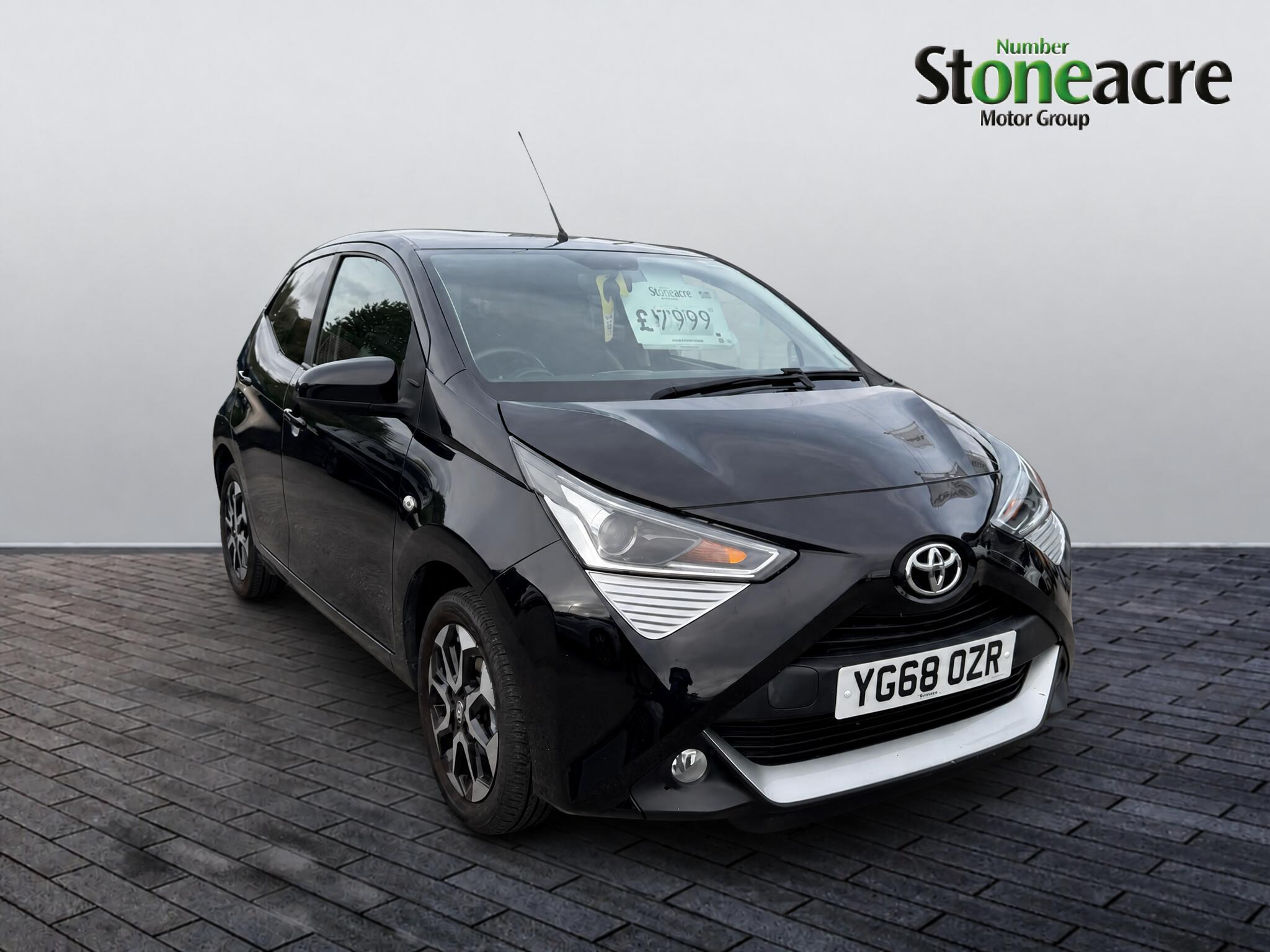 Main listing image - Toyota Aygo