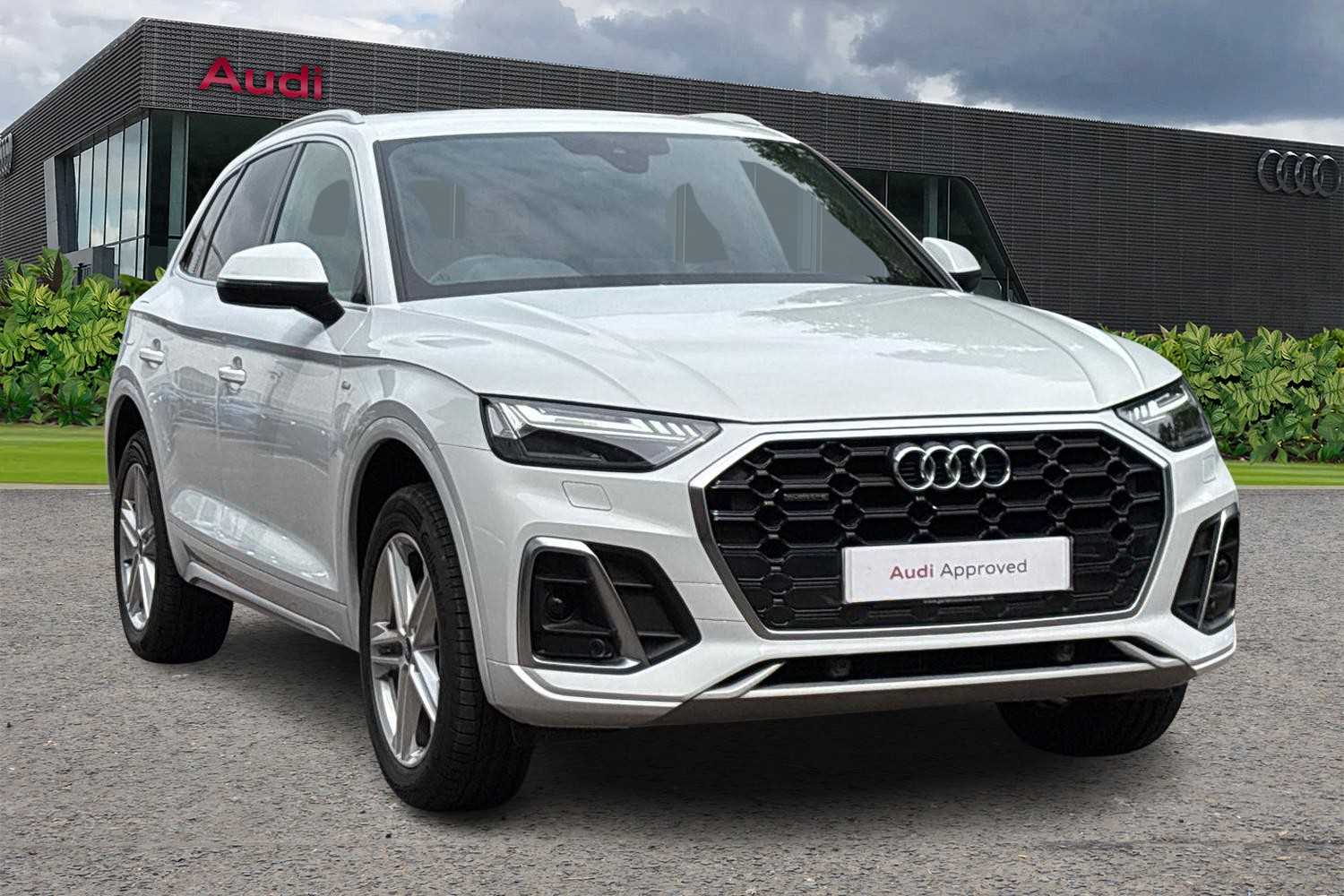 Main listing image - Audi Q5
