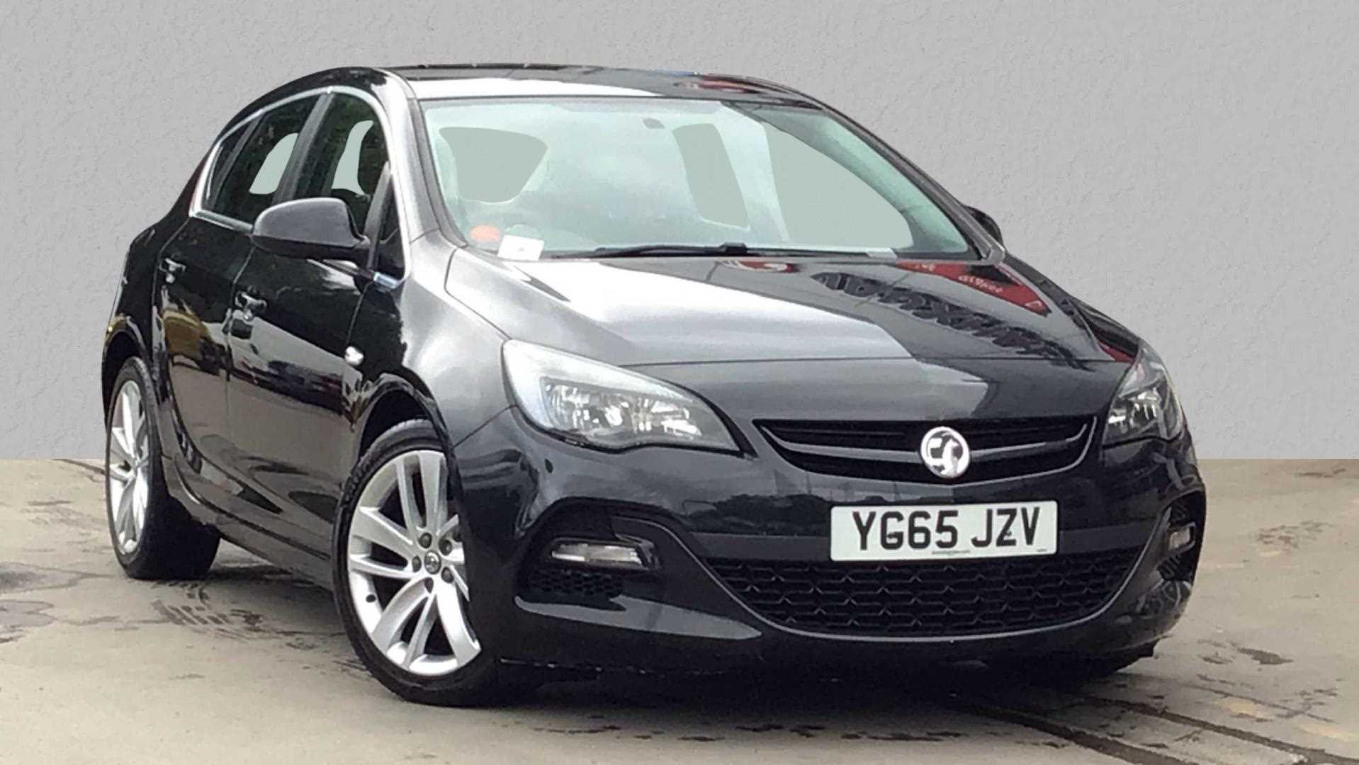 Main listing image - Vauxhall Astra