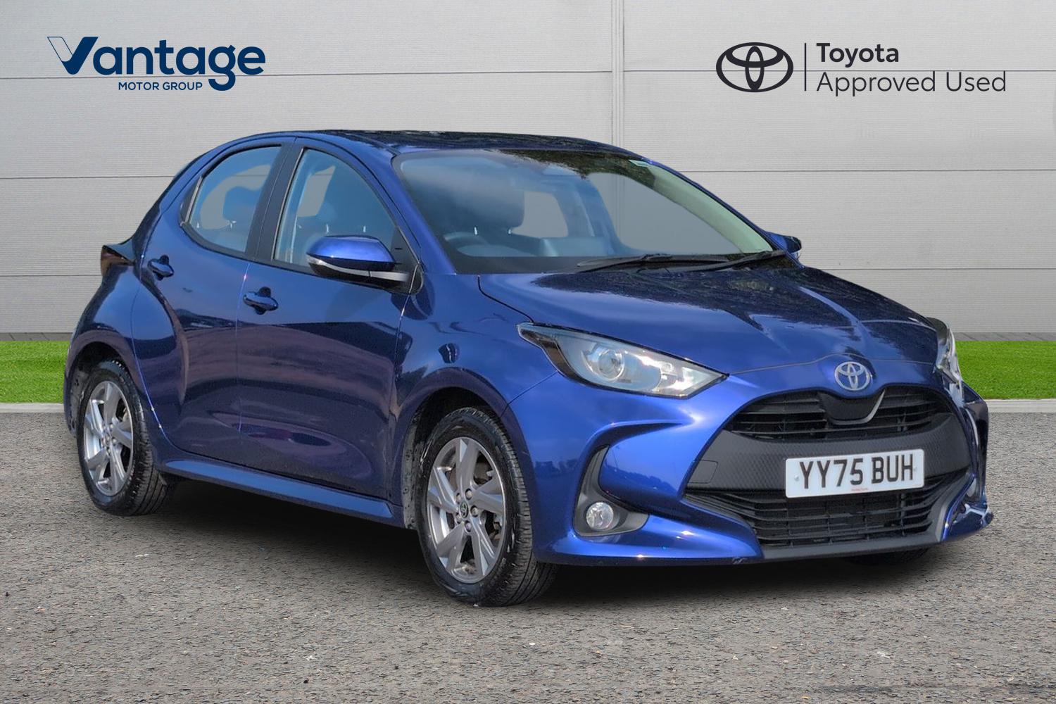 Main listing image - Toyota Yaris