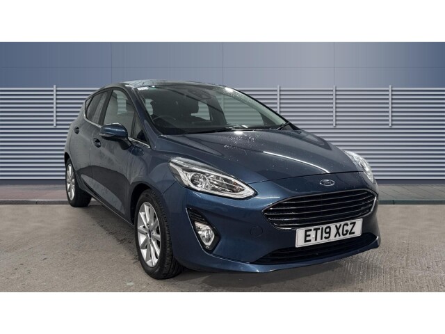 Main listing image - Ford Fiesta