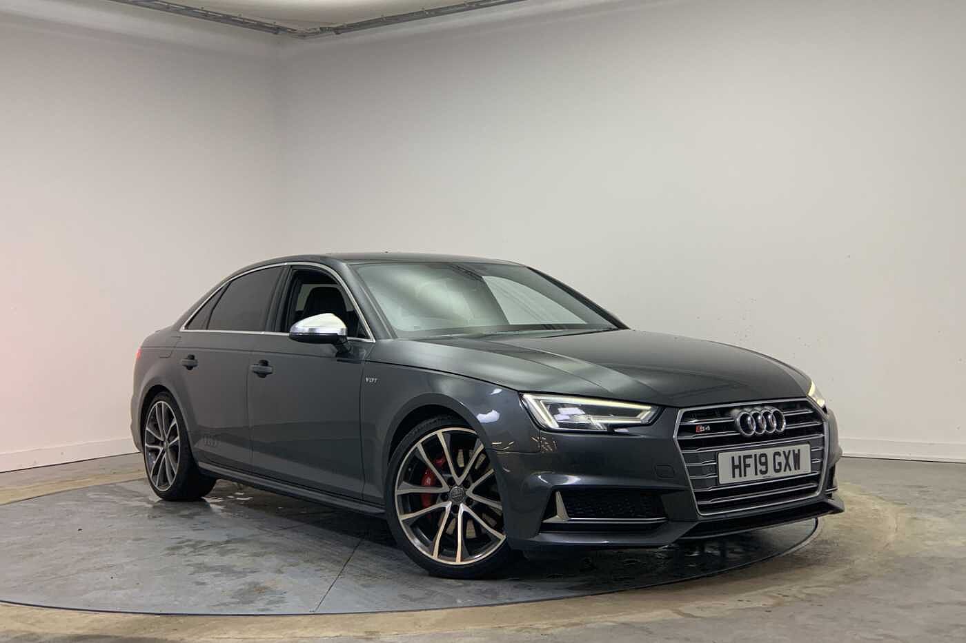 Main listing image - Audi A4