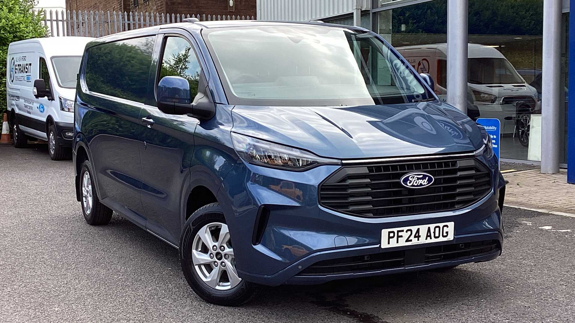 Main listing image - Ford Transit Custom