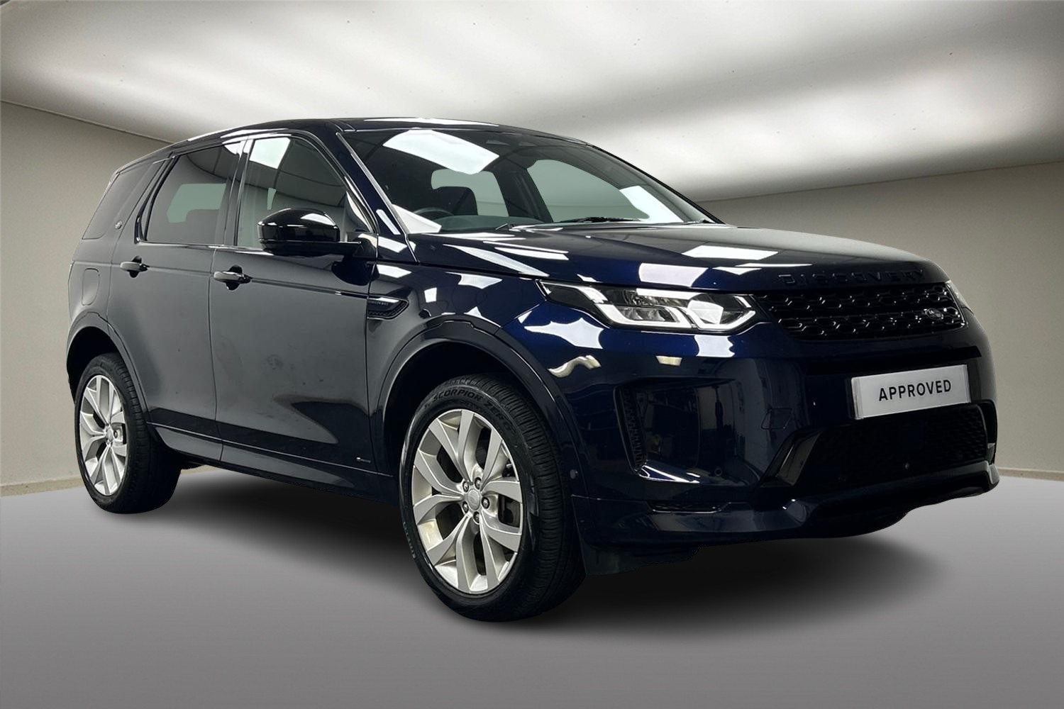 Main listing image - Land Rover Discovery Sport