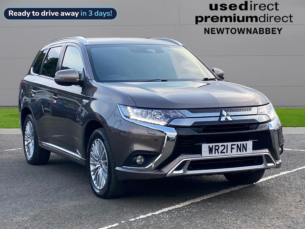 Main listing image - Mitsubishi Outlander