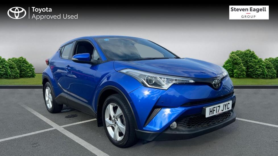 Main listing image - Toyota C-HR