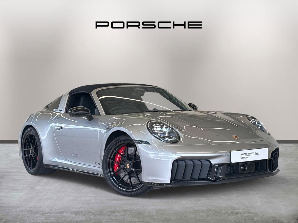 Main listing image - Porsche 911