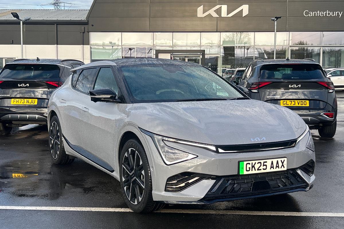 Main listing image - Kia EV6