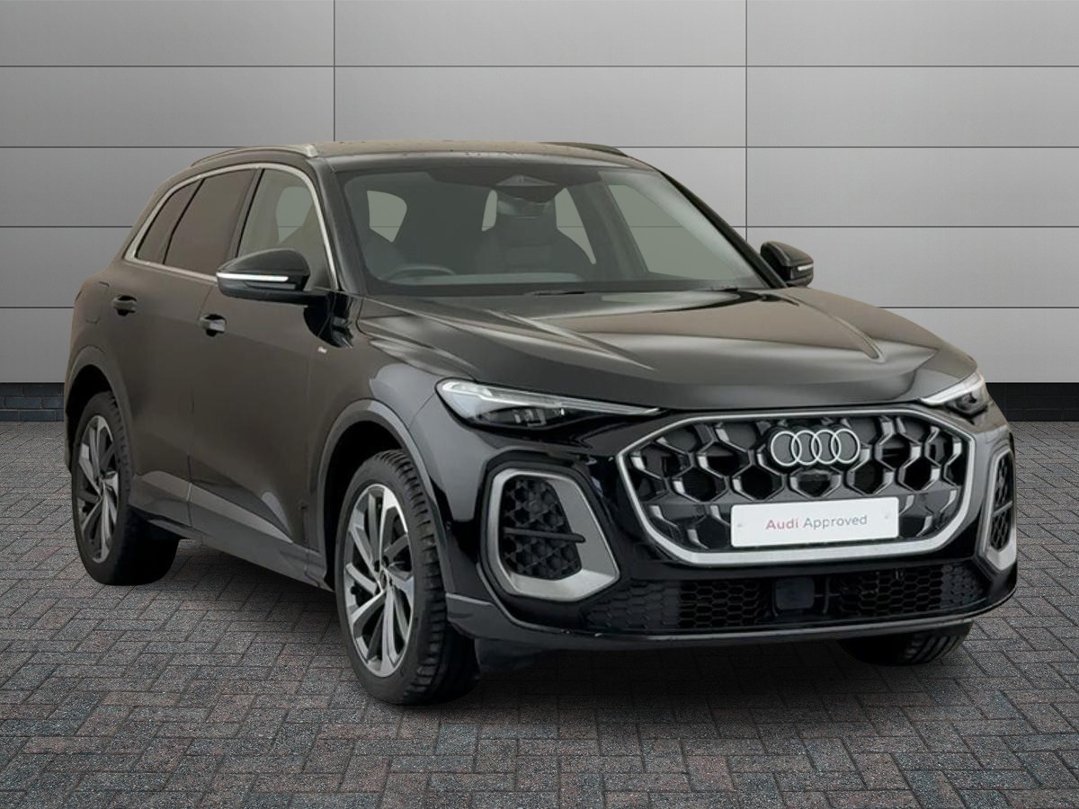 Main listing image - Audi Q5