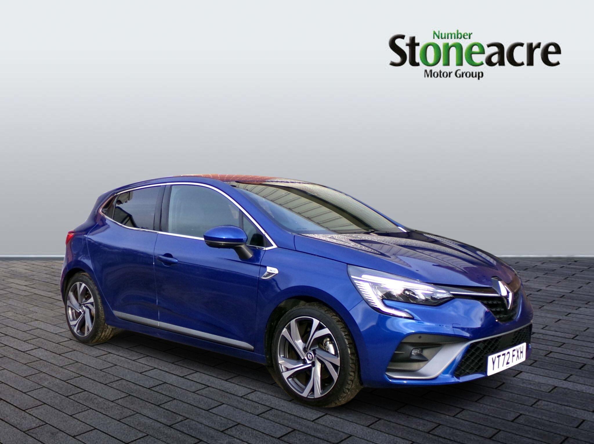 Main listing image - Renault Clio
