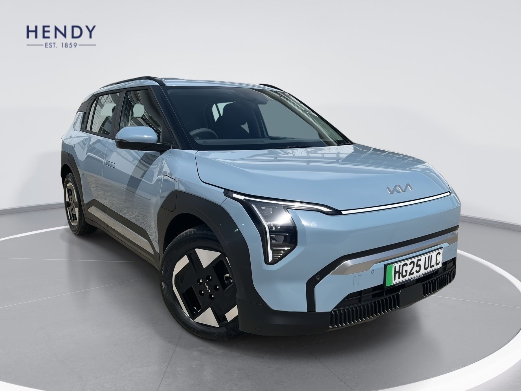 Main listing image - Kia EV3