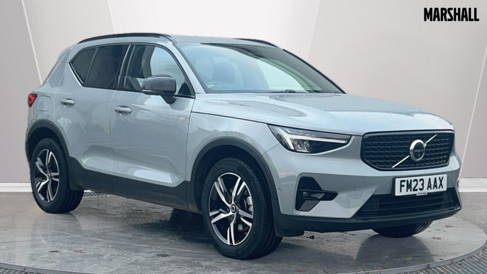 Main listing image - Volvo XC40