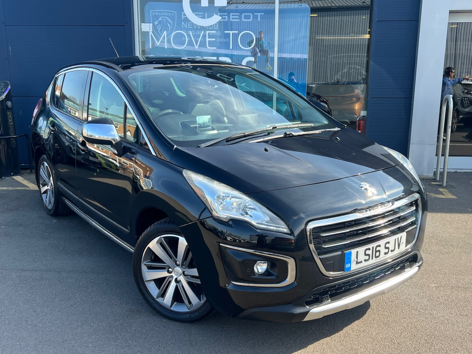 Main listing image - Peugeot 3008