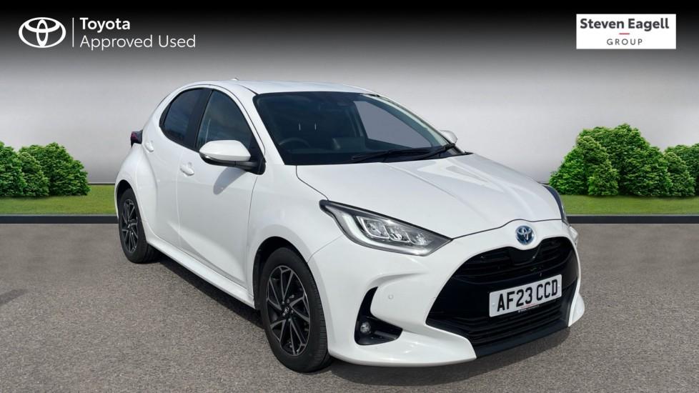 Main listing image - Toyota Yaris