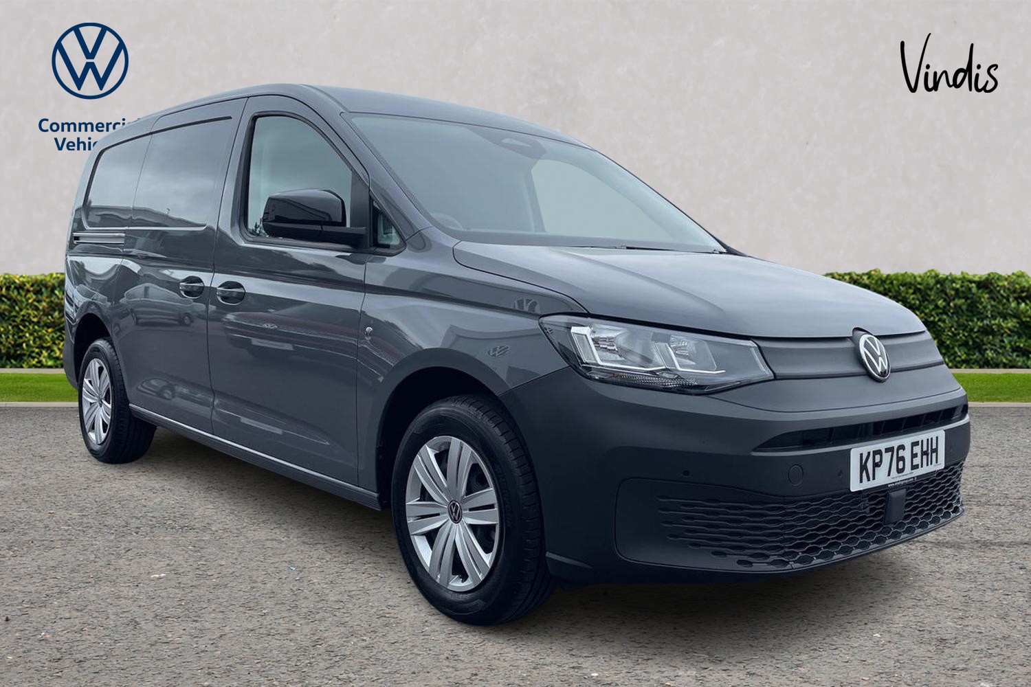 Main listing image - Volkswagen Caddy Maxi