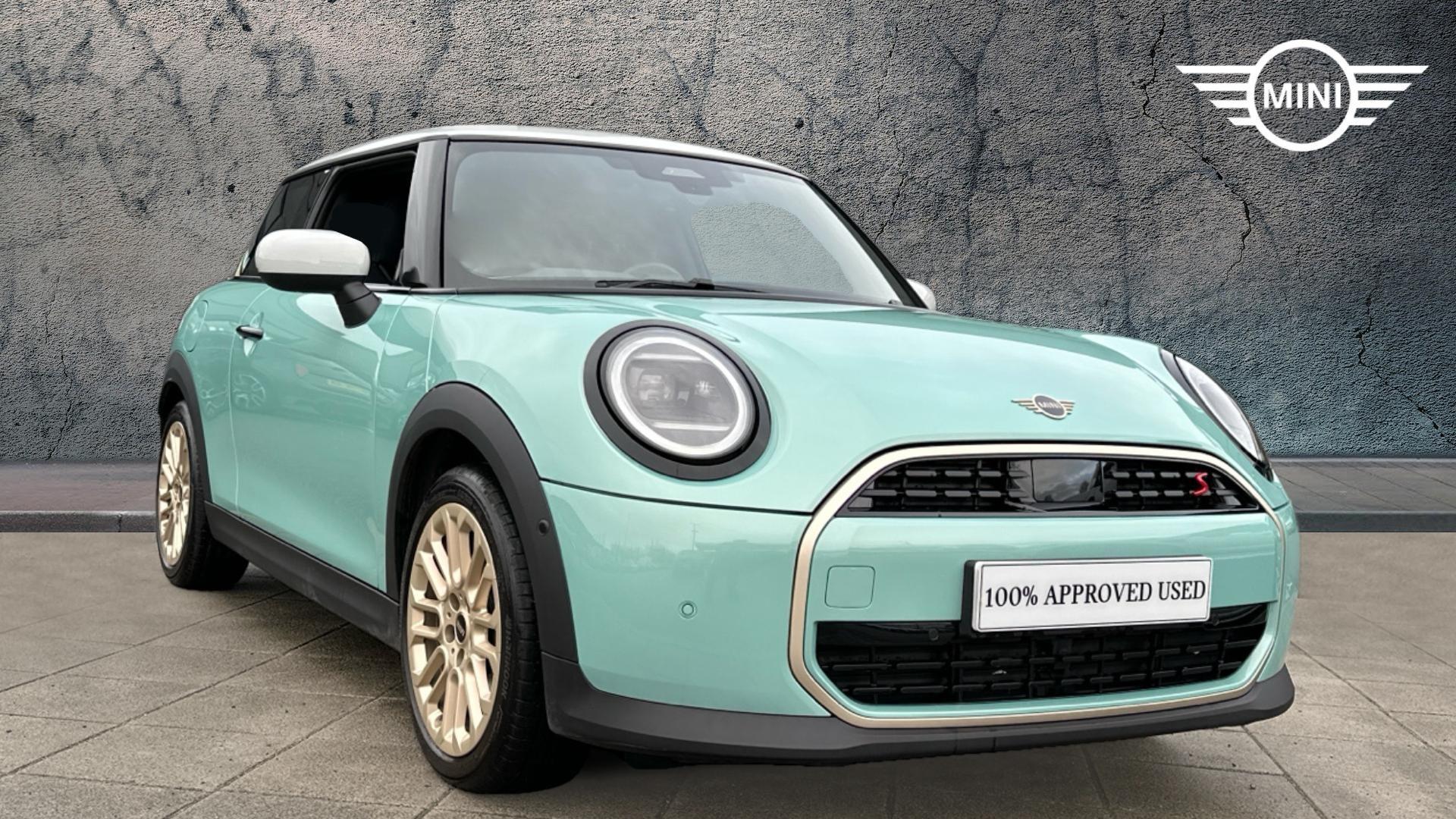 Main listing image - MINI Hatchback